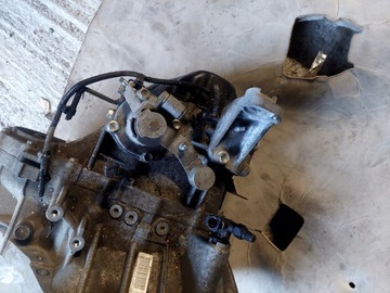 FIAT SEDICI 1.6 16V SKŘÍŇ ŘAZENÍ 2WD 79J0