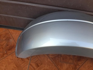 CAN-AM CAN AM SPYDER RSS FENDER MENGUNS левый