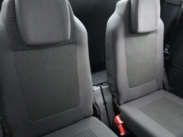 Peugeot 5008 I Minivan Facelifting 1.6 BlueHDi 120KM 2015 Peugeot 5008 1.6 BlueHDi, 7 miejsc, Klima, zdjęcie 16