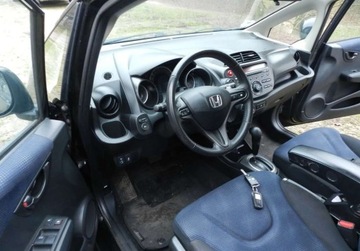 Honda Jazz III 1.4 i-VTEC 100KM 2012 Honda Jazz AUTOMAT 1,4 papiery SERWISY 1wlasciciel PO LIFT 1.3 Benzyna, zdjęcie 13