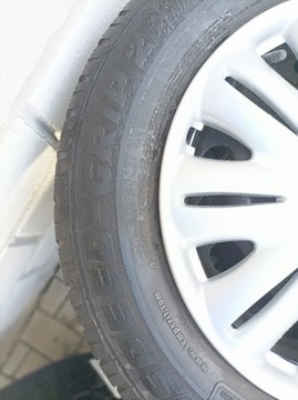 Стальные диски, зимняя резина 5x114.3 et35 Renault Nissan