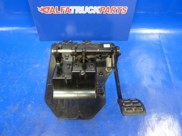 ОСНОВАНИЕ ПЕДАЛИ RENAULT GAMA T RANGE