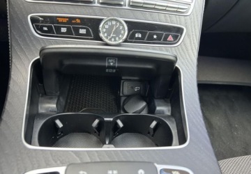 Mercedes Klasa E W213 Limuzyna Facelifting 2.0 E220d 194KM 2021 Mercedes-Benz Klasa E Salon Polska Kamera cofania Audio Burmester 4MATI, zdjęcie 23