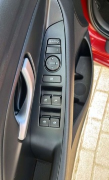 Hyundai i30 III Hatchback Facelifting 1.5 T-GDI 48V 160KM 2021 Hyundai i30 1.5 Benzyna 160KM, zdjęcie 12