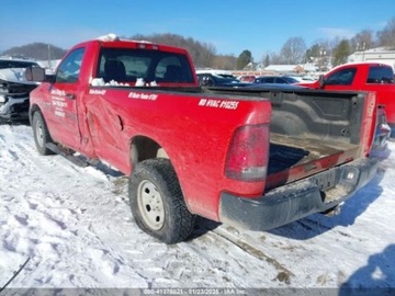  RAM 1500 2023r., Classic, od ubezpieczalni 5.7 Benzyna 395KM, zdjęcie 4