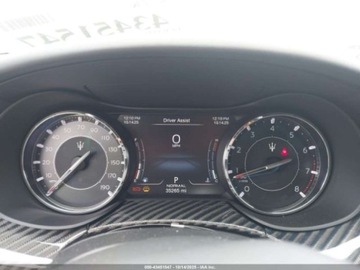 Maserati Quattroporte II 2022 Maserati Quattroporte Modena Q4 2022 3.0l 3.0 Benzyna 424KM, zdjęcie 10