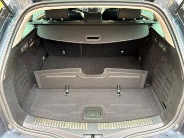 Renault Megane IV Grandtour Facelifting 1.3 TCe 140KM 2020 Renault Megane 1.3 140 KM Automat BOSE Kamera, zdjęcie 28