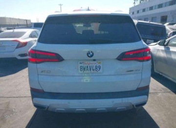 BMW X5 G05 2021 BMW X5 2021, 3.0L, 4x4, HYBRID, od ubezpieczalni 3.0 Hybryda 389KM, zdjęcie 2