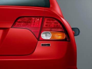2шт наклейка на багажник автомобиля Subaru STI