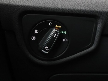 Volkswagen Touran III 1.4 TSI 150KM 2017 Volkswagen Touran 7 os. DSG navi klima auto grzane, zdjęcie 33