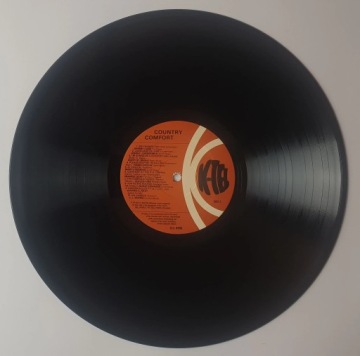 Country Comfort 1976 VG+ винил