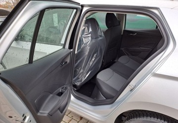 Skoda Fabia IV 2025 Skoda Fabia 1.0 TSI 115KM EDITION 130, opony wielosezonowe Benzyna 115KM, zdjęcie 5