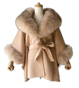 Piękny Płaszcz Ponczo 100% Wełna Futro naturalne z Lisa 38 M