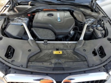 BMW Seria 5 G30-G31 2019 BMW Seria 5 530E 2019 2.0l 2.0 Hybryda 248KM, zdjęcie 6