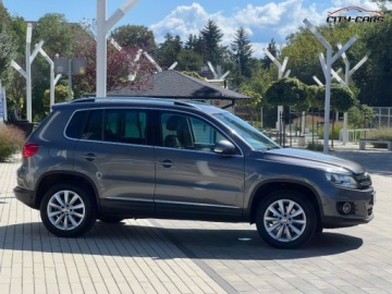 Volkswagen Tiguan I SUV Facelifting 2.0 TDI CR DPF BlueMotion 140KM 2012 Volkswagen Tiguan 2.0 diesel-140KM Full opcja 4x4 PanoAutomat Bixenon Skory, zdjęcie 9