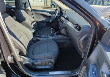 Ford Kuga III SUV 2.0 EcoBlue MHEV 150KM 2020 Ford Kuga Ford Kuga 2.0 TDCi 2x4 Titanium 2.0 Diesel 150KM, zdjęcie 8