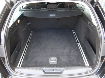 Peugeot 308 II SW 1.2 PureTech 130KM 2014 Peugeot 308 1.2 PureTech, Salon Polska, zdjęcie 13