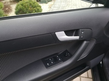 Audi A3 8P Hatchback 3d 1.9 TDI 105KM 2005 Audi A3 Sportback 1.9 TDI 105KM Klimatronik, zdjęcie 10