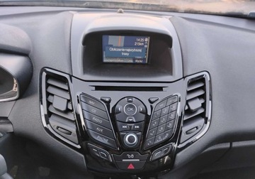 Ford Fiesta VII Hatchback 3d Facelifting 1.5 TDCi 75KM 2015 Ford Fiesta 2015r, 1.5 TDCI. Lekko uszkodzony przod i tyl. Jezdzi 1.5, zdjęcie 11