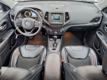 Jeep Cherokee V 2022 Jeep Cherokee 2022 r., 3,2L TRAILHAWK 3.2 Benzyna 271KM, zdjęcie 8