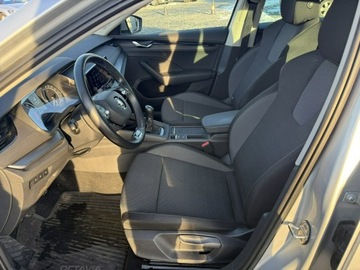 Skoda Octavia IV Liftback 2.0 TDI 115KM 2021 Škoda Octavia Skoda Octavia 2.0TDi 2021 Ambition, zdjęcie 11