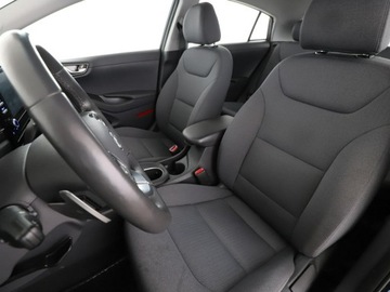 Hyundai IONIQ Hatchback Facelifting (Hybrid) 1.6 GDI 141KM 2020 Hyundai IONIQ HEV klima auto kamera i czujnik, zdjęcie 12