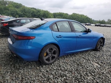 Alfa Romeo Giulia II Sedan 2.0 TBi 280KM 2017 Alfa Romeo Giulia 2017 ALFA ROMEO GIULIA Q4 2.0L BOGATA WERSJA ---------, zdjęcie 3