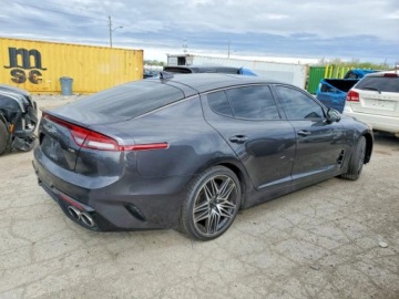 Kia Stinger 2023 Kia Stinger Gt2 2023 3.3 Benzyna 368KM, zdjęcie 3