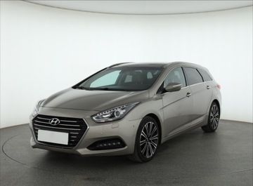 Hyundai i40 Kombi Facelifting 1.7 CRDi 141KM 2015 Hyundai i40 1.7 CRDi, Automat, Skóra, Navi, Xenon, zdjęcie 1