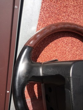 VOLANT KOŽENÁ DŘEVĚNÁ SSANGYONG REXTON II 2006-