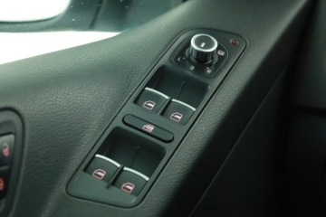 Volkswagen Tiguan I SUV Facelifting 2.0 TDI CR DPF BlueMotion 110KM 2012 VW Tiguan 2.0 TDI, Skóra, Navi, Klima, zdjęcie 16