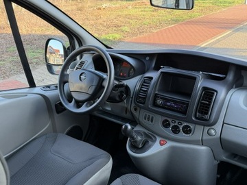 Opel Vivaro A 2011 Opel Vivaro Zarejestrowany Klima 2.0 DCI 9-osobowy, zdjęcie 7