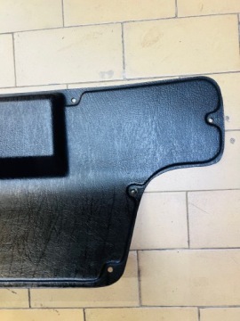 Крышка багажного отделения пластиковая FSO Polonez Caro задняя