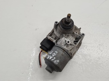 CARENS IV MOTOREK STĚRAČE PRAVÝ 98110-A4900