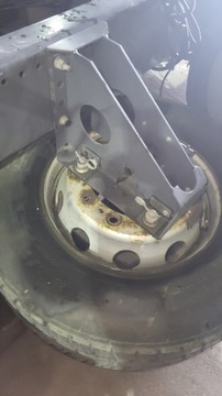 ПОДЪЕМНИК ЗАПАСНОГО КОЛЕСА VOLVO 12 13