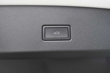 Volkswagen T-Roc I SUV R Facelifting 2.0 TSI 300KM 2023 Volkswagen T-Roc SalonPL R 300KM DSG 4x4 Panorama Pakiety ACC 19 DigitalCo, zdjęcie 36