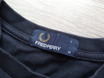 FRED PERRY_MARKOWA KOSZULKA T-SHIRT Z LOGO_XS/S