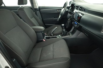 Toyota Corolla XI Sedan 1.6 Valvematic 132KM 2015 Toyota Corolla 1.6 Valvematic, Salon Polska, zdjęcie 6
