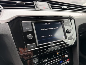 Volkswagen Passat B8 Variant Facelifting 1.5 TSI EVO 150KM 2022 Volkswagen Passat 1.5 TSI / 150 KM DSG Bussines Sa, zdjęcie 29