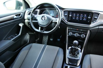 Volkswagen T-Roc I SUV 1.5 TSI ACT 150KM 2019 Volkswagen T-Roc APP CONNECT * OPŁACONY * LEDY, zdjęcie 6