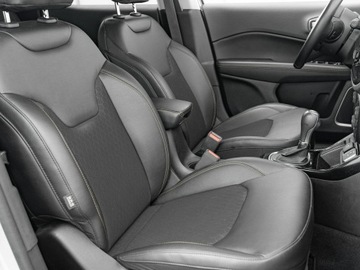 Jeep Compass II SUV Facelifting 1.3 GSE T4 150KM 2021 Jeep Compass WE3M829#1.3 TMair Limited FWD DDCT, zdjęcie 31