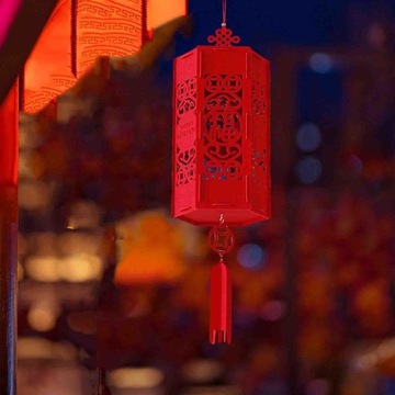 Ткань красного китайского фонарика не сплетенная выдалбливает удачливый стиль войлока б 3Д