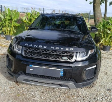 Land Rover Range Rover Evoque I SUV 5d Facelifting 2.0D TD4 150KM 2017 Land Rover Range Rover Evoque Evoque, zdjęcie 2