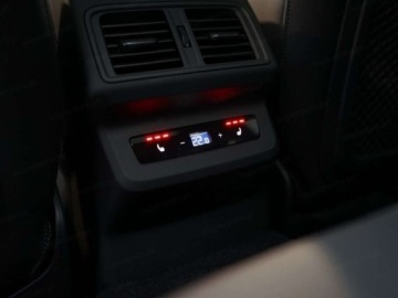 Audi Q5 II SUV Facelifting 2.0 40 TFSI MHEV 204KM 2026 AUDI Q5 TFSI quattro S line Suv 2.0 (204KM) 2026, zdjęcie 17