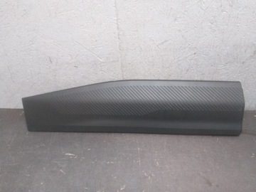 DRZWI LISTWA PRAWY TYŁ RENAULT MEGANE V 5 828202178R