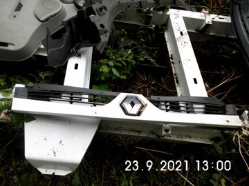 GRILL ATRAPA MASTER II 2.5DCI 120KM