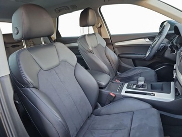 Audi Q5 II SUV Facelifting 2.0 40 TDI 204KM 2023 Audi Q5 matrixy, hak, aktywny tempomat, grzane fotele 2.0 Diesel 204KM, zdjęcie 22