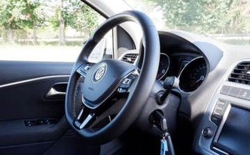 Volkswagen Polo V Hatchback 3d Facelifting 1.4 TDI BlueMotion Technology 90KM 2016 Volkswagen Polo Nawigacja Alufelgi Klimatyzacj..., zdjęcie 23