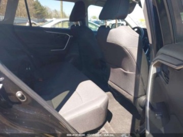 Toyota 2023 Toyota RAV4 Le, 2023r., 2.5L 2.5 Benzyna 203KM, zdjęcie 10