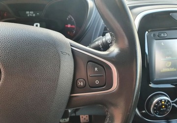 Renault Captur I Crossover Facelifting 1.5 Energy dCi 90KM 2018 Renault Captur FULL LED Hands Free Kamera GetHelp 1.5 Diesel 90KM, zdjęcie 16